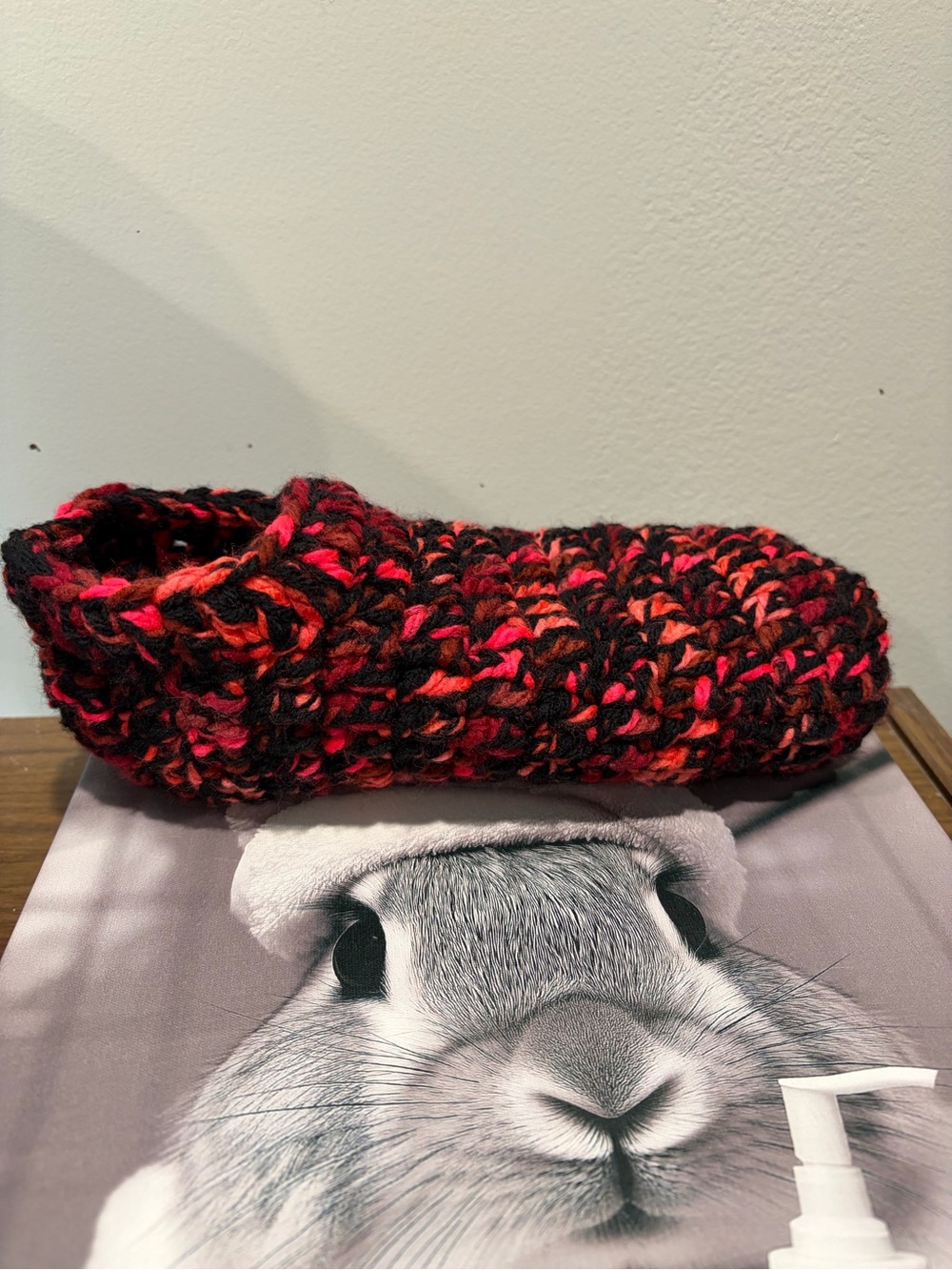Crochet Slippers Red Black Pink Cozy Chunky House Shoes - Picture 4 of 5